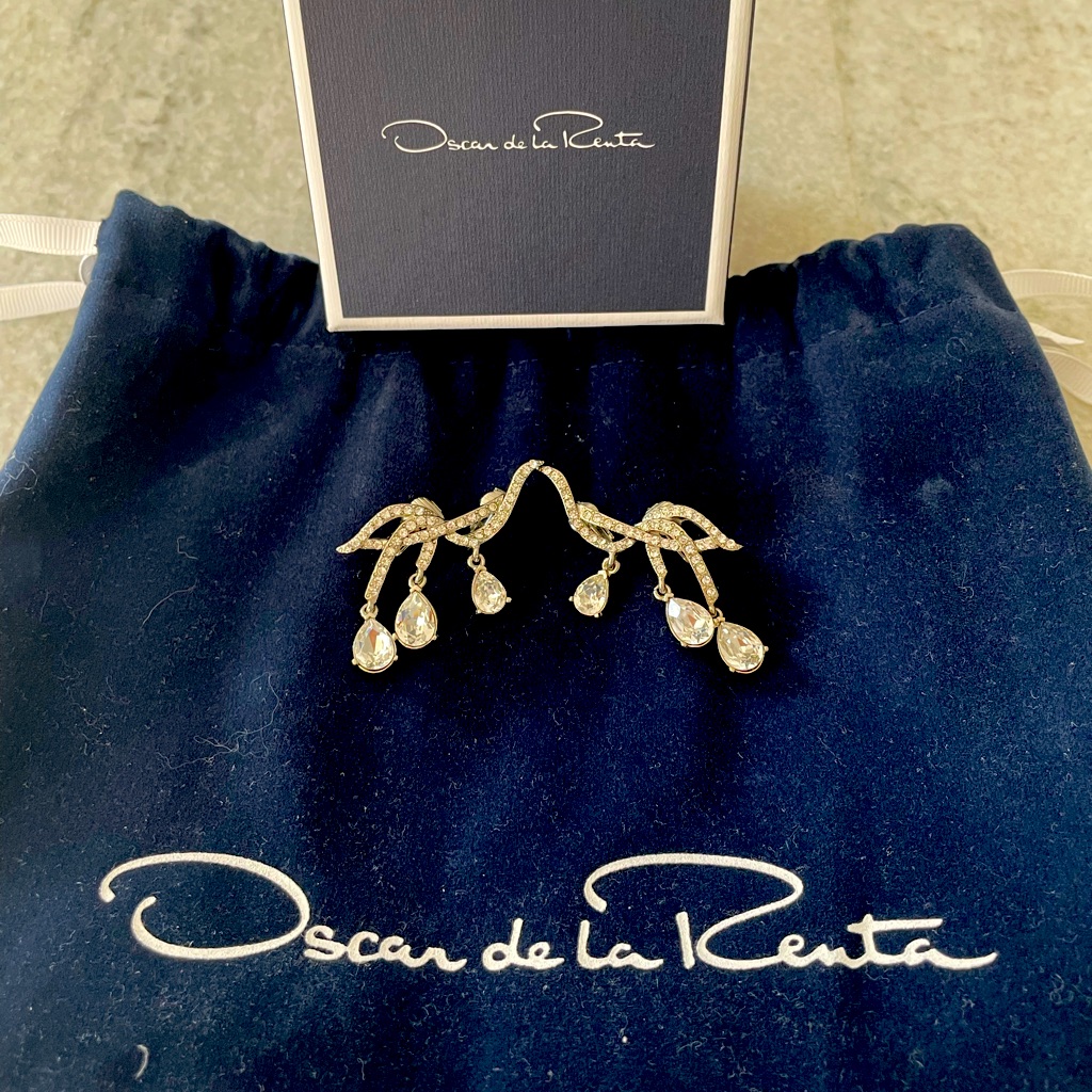 Oscar Dala Renta Clip On Cuff Earrings